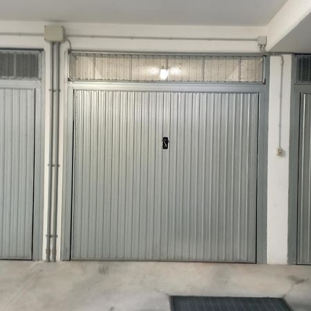 アルバRossini15 - Garage Privatoアパートメント エクステリア 写真